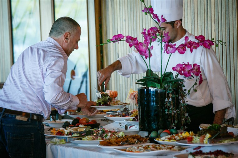 Easter Lunch Buffet at Bay Lodge